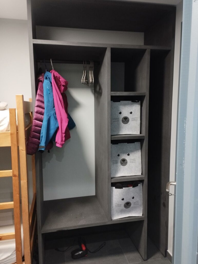 Meubles de rangement pratiques aux Houches